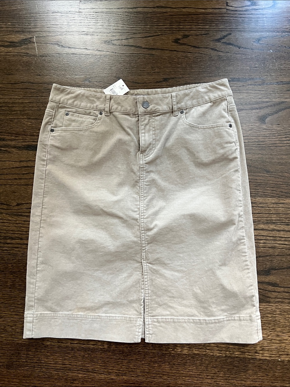 J. Jill Knee-Length Women’s Tan Skirt, size 10, NWT